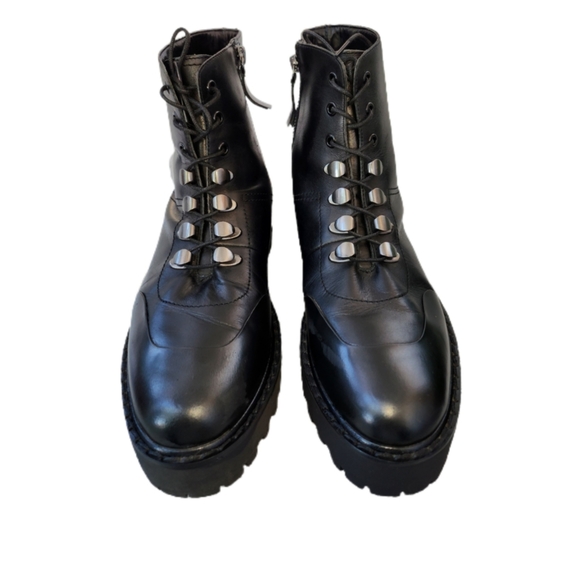 ZARA WOMAN BLACK LEATHER LACE UP COMBAT/MOTO ANKLE BOOTS